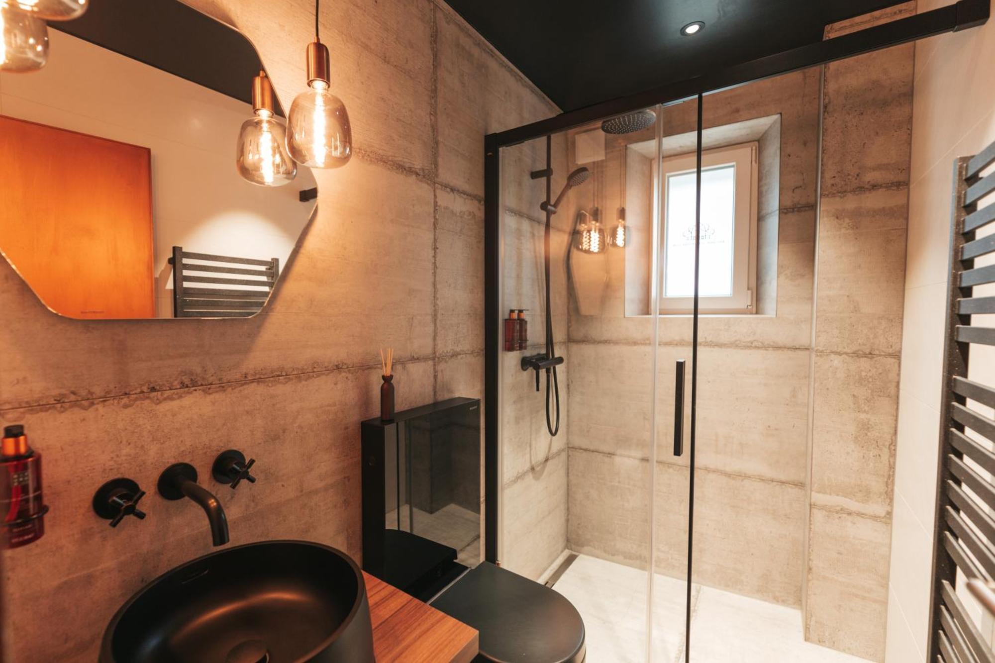 Appartement Thematique: Voyage Industriel Travers Экстерьер фото