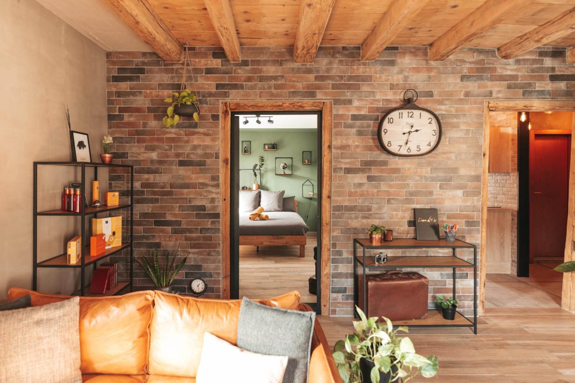 Appartement Thematique: Voyage Industriel Travers Экстерьер фото